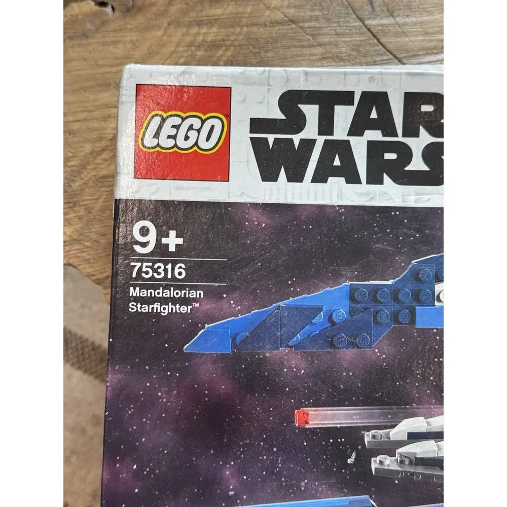 LEGO Star Wars Disney Mandalorian Starfighter 75316 544 Pc 9+ Sealed